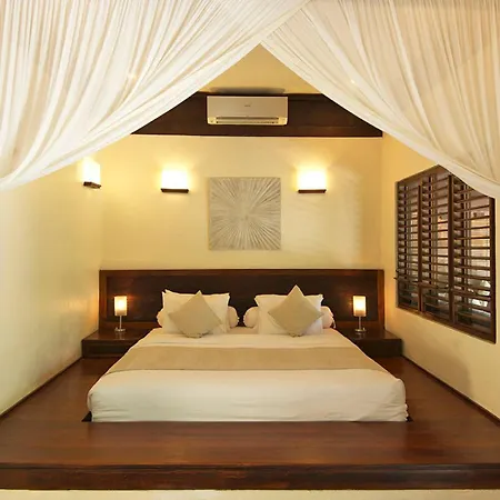 Villa Kubu Seminyak-2